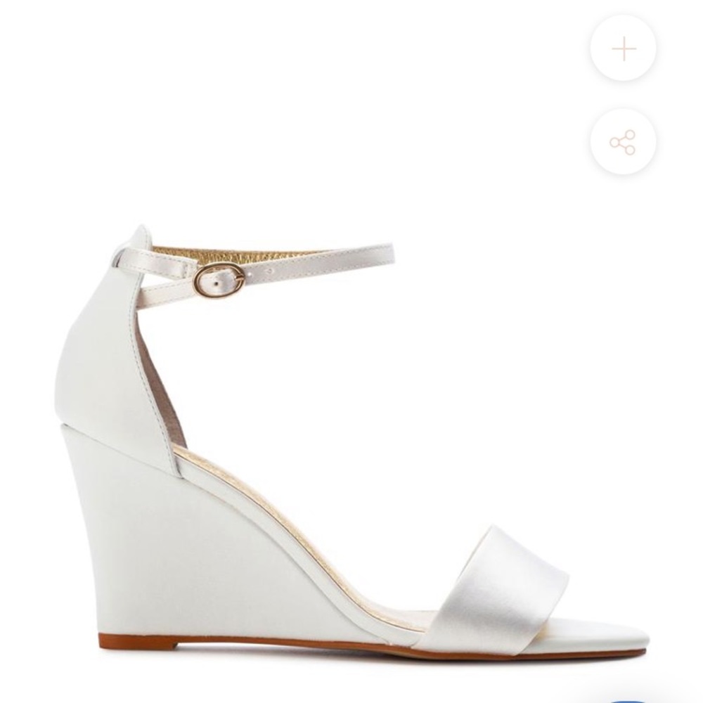 Forever Soles Sense I’d Wonder Ivory Wedges